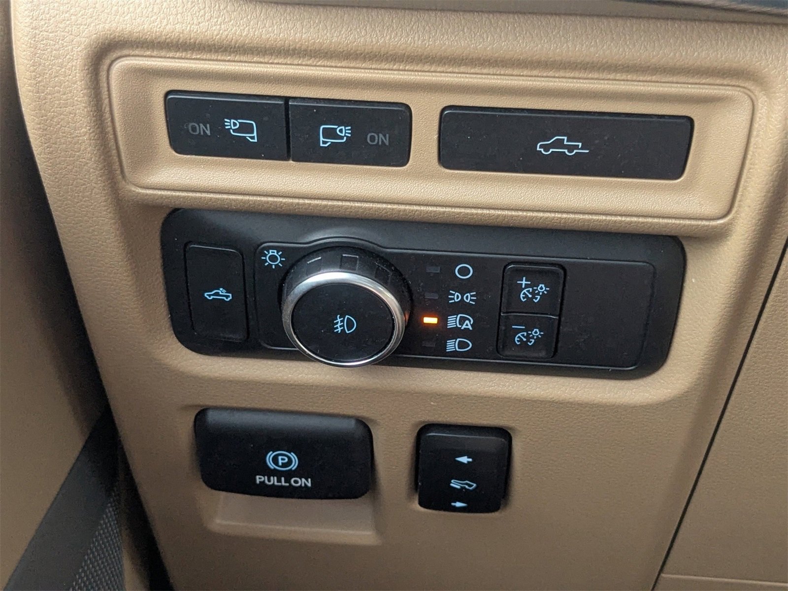 Used 2022 Ford F150 Lariat w/ Equipment Group 502A High image 29