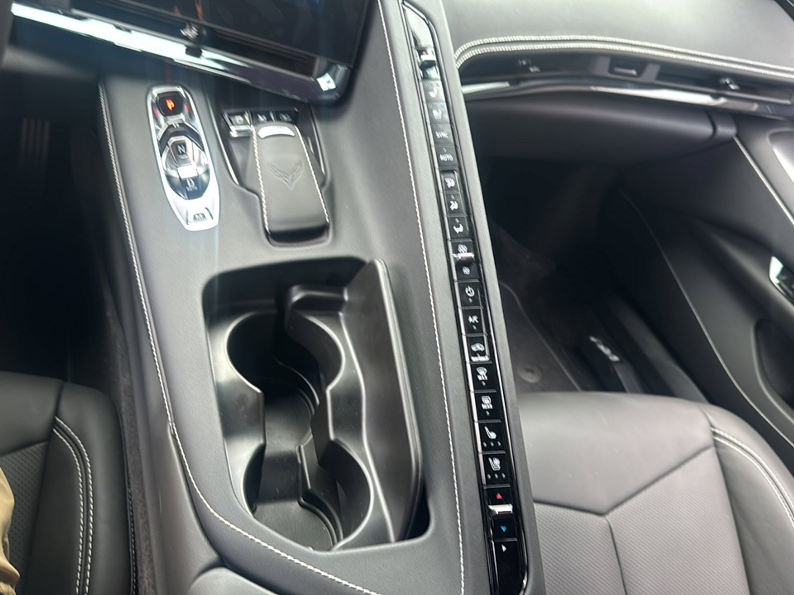 Used 2025 Chevrolet Corvette Stingray Preferred Cpe w/ Z51 Performance Package image 35
