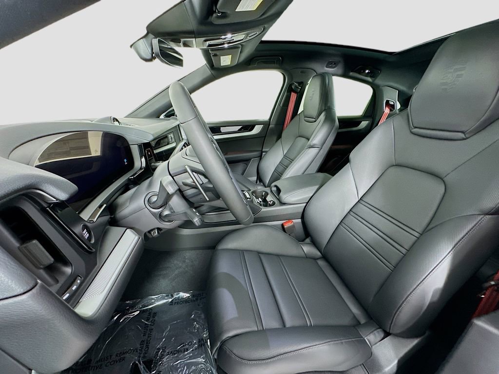 New 2026 Porsche Cayenne Coupe image 5