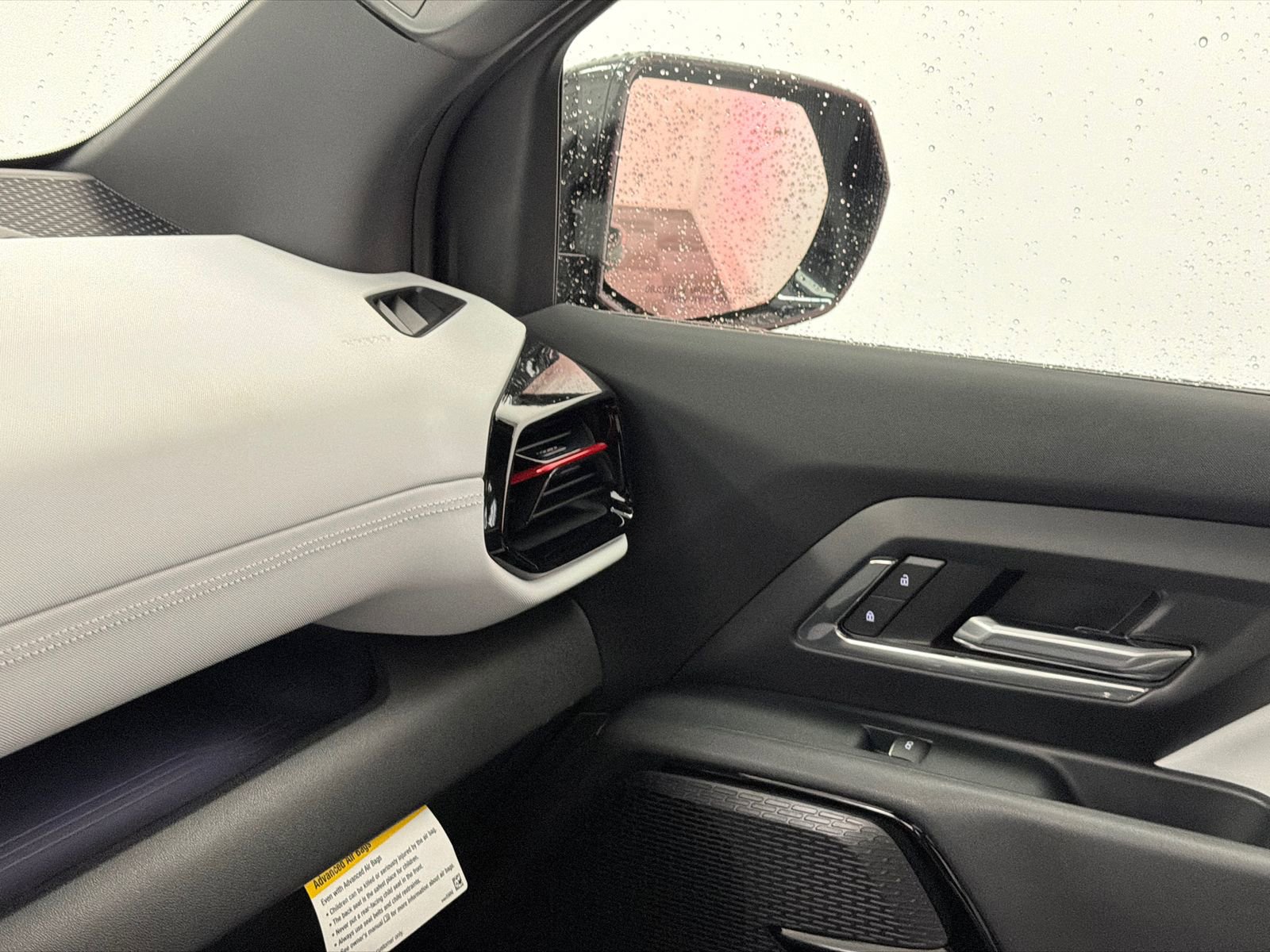 Used 2025 Chevrolet Silverado EV RST image 33