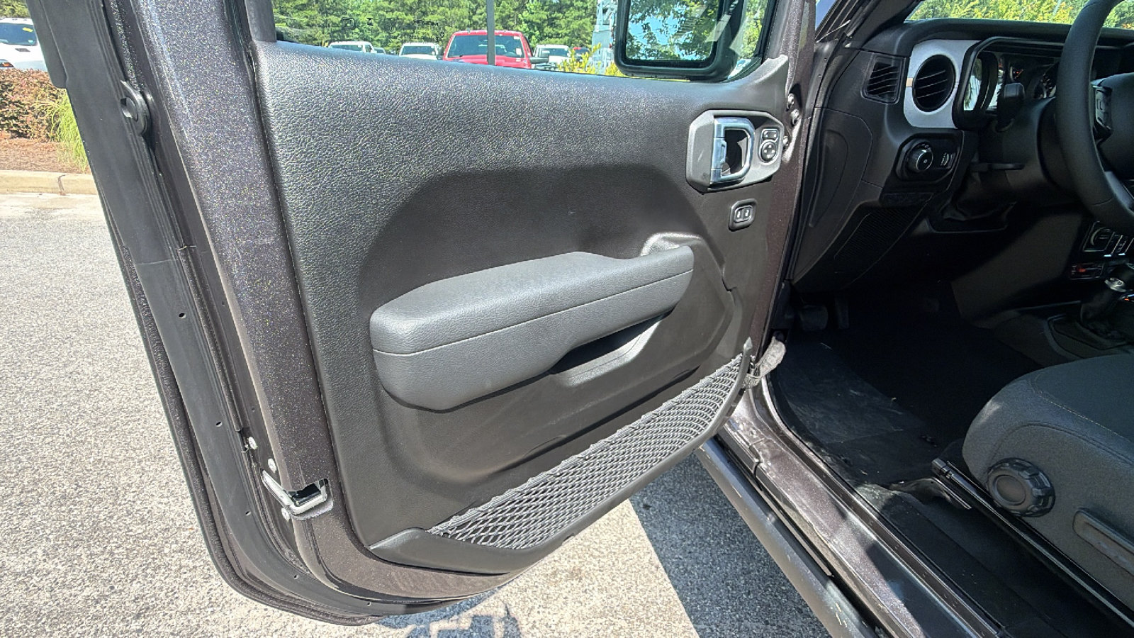 New 2026 Jeep Wrangler Unlimited Sport AWD/4WD image 14