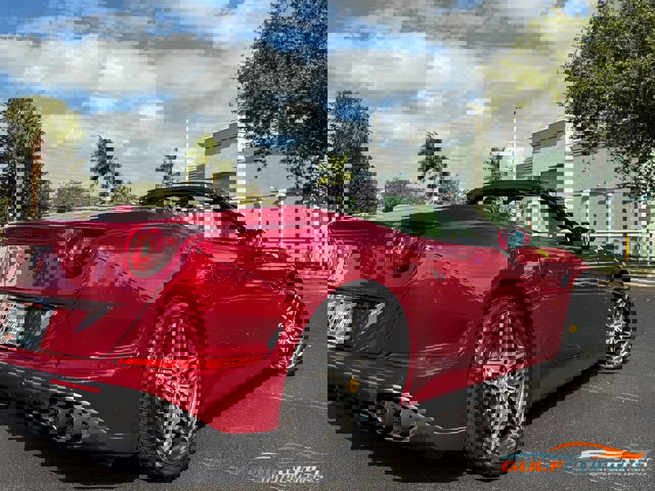 Used 2016 Ferrari California T image 59