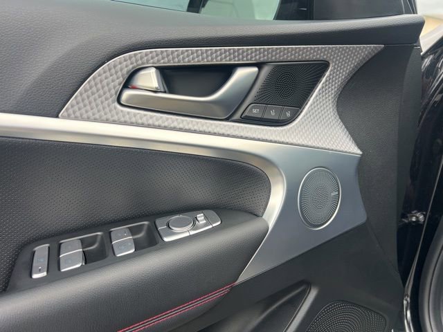 Used 2023 Genesis G70 3.3T w/ Sport Advanced Package image 20