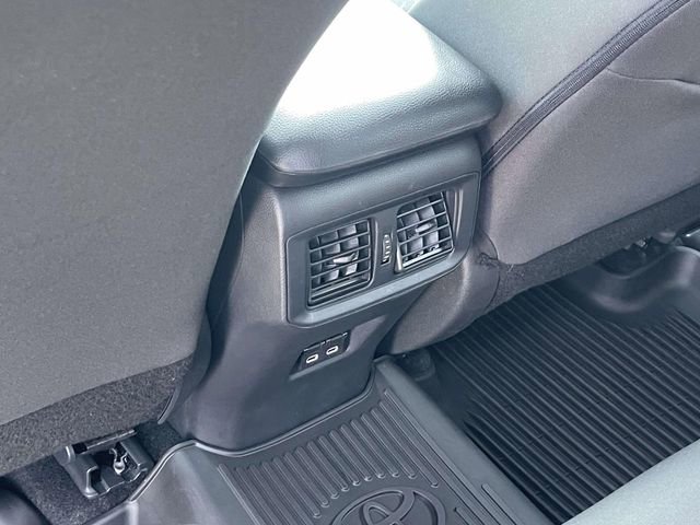 Used 2024 Toyota RAV4 XLE w/ Convenience Package image 13