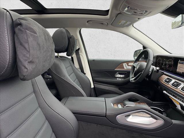 New 2026 Mercedes-Benz GLS 450 4MATIC image 25