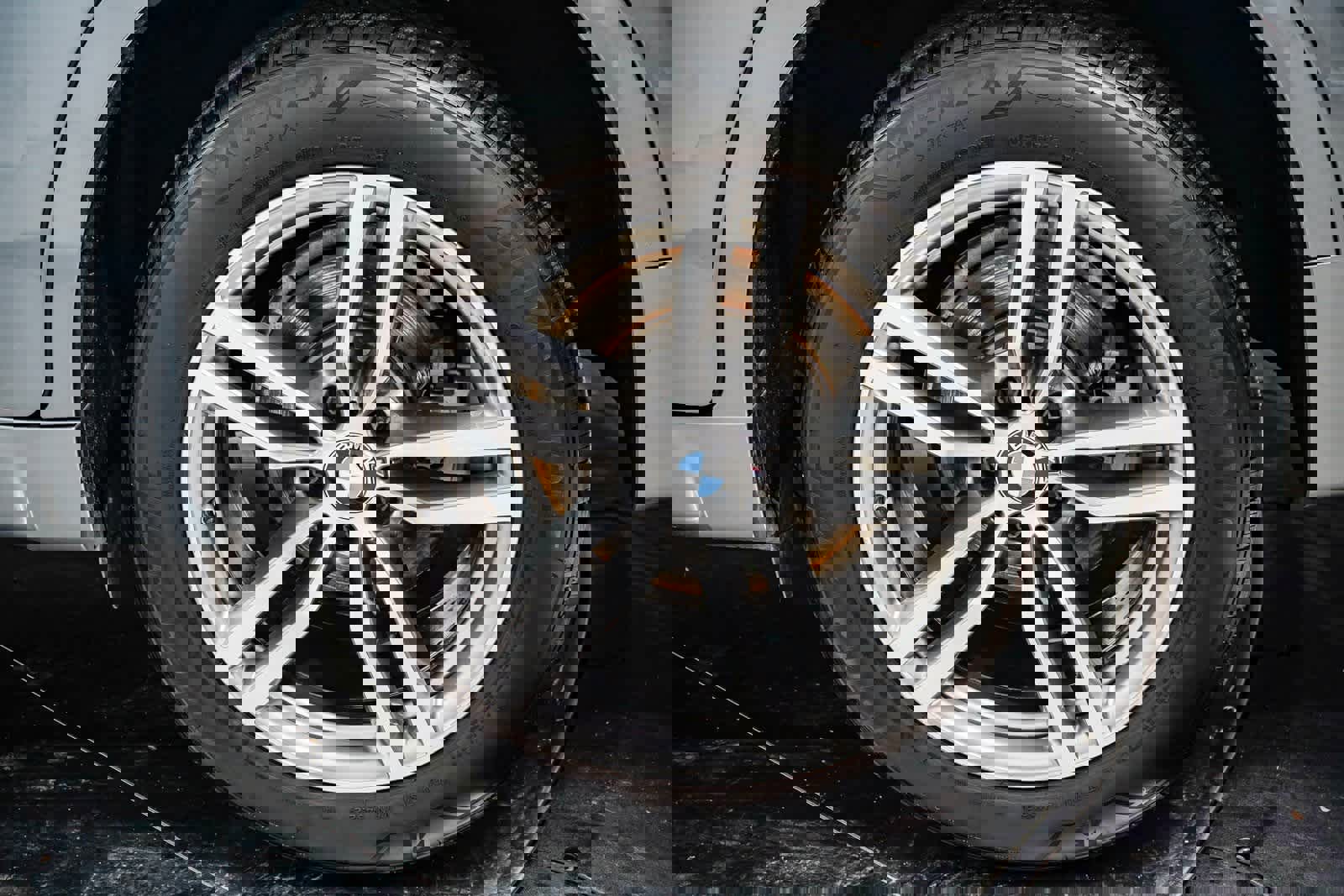 Used 2019 BMW X6 xDrive35i image 10