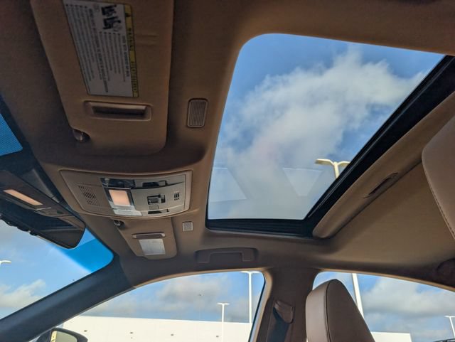 Used 2025 Lexus ES 300h w/ Technology Package FWD image 19