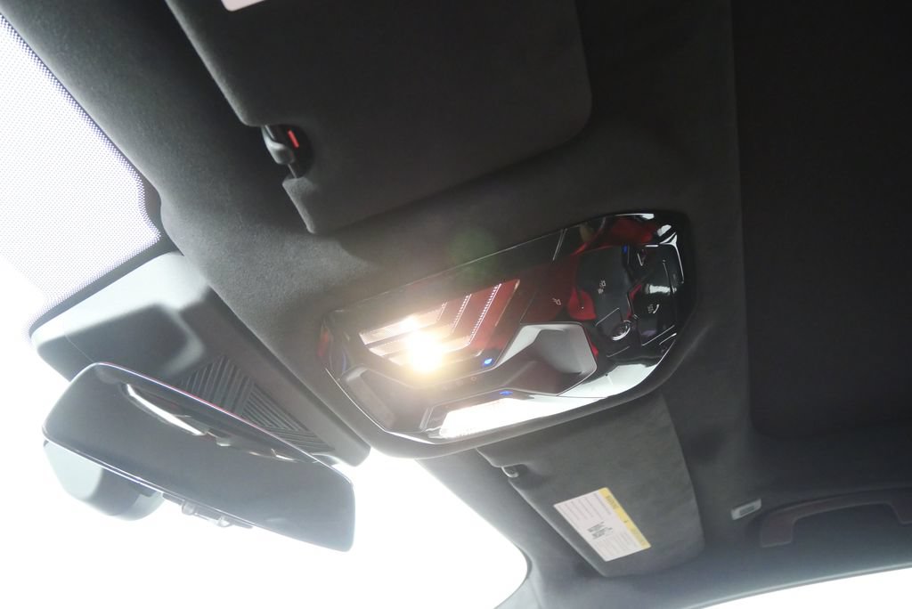New 2027 BMW M5 Touring AWD/4WD image 20