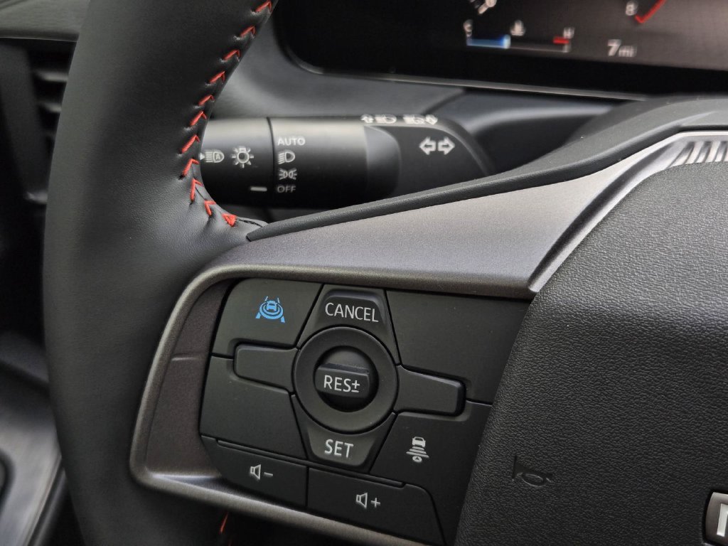 New 2026 Nissan Sentra SR w/ SR Premium Package FWD image 26