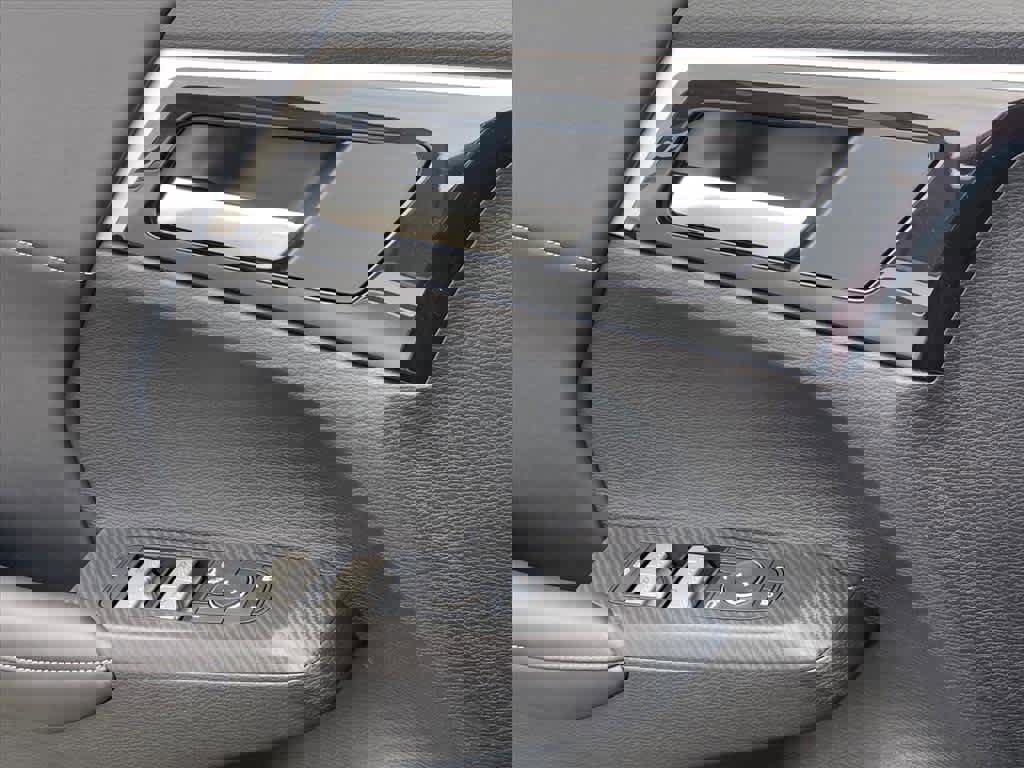 New 2026 Mitsubishi Outlander Trail Edition image 12