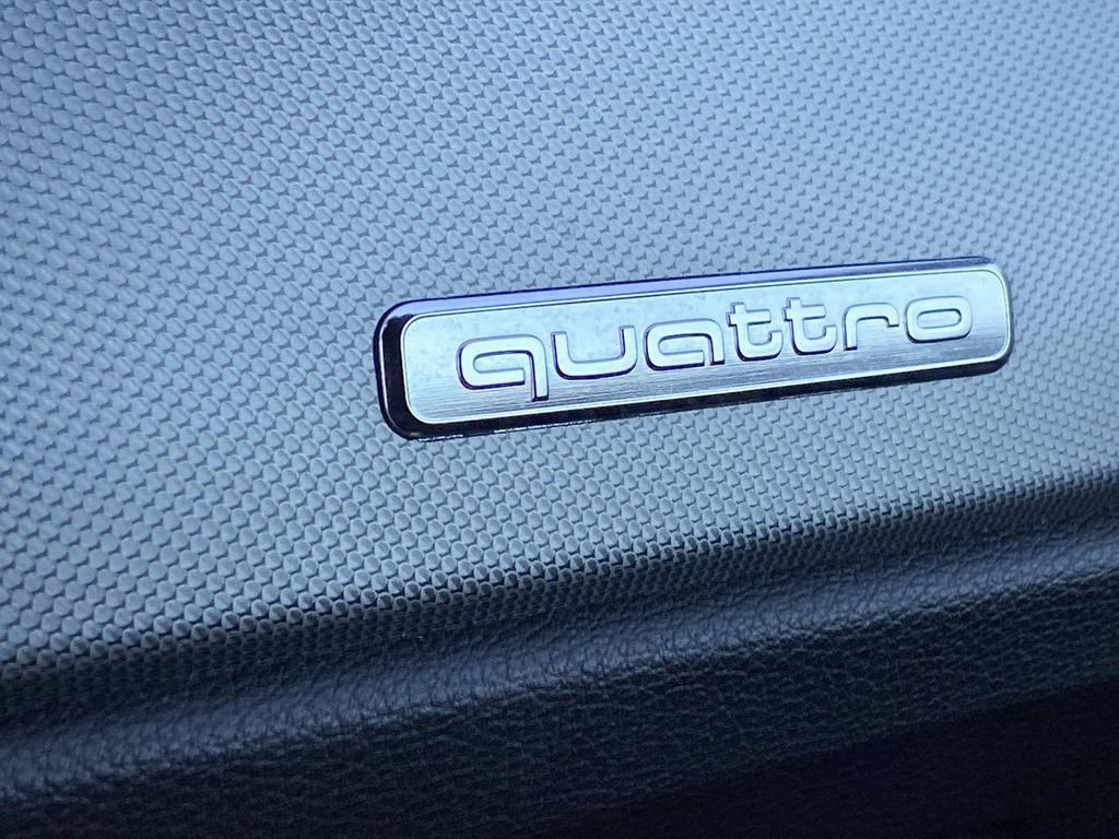 Used 2023 Audi Q3 2.0T Premium image 39