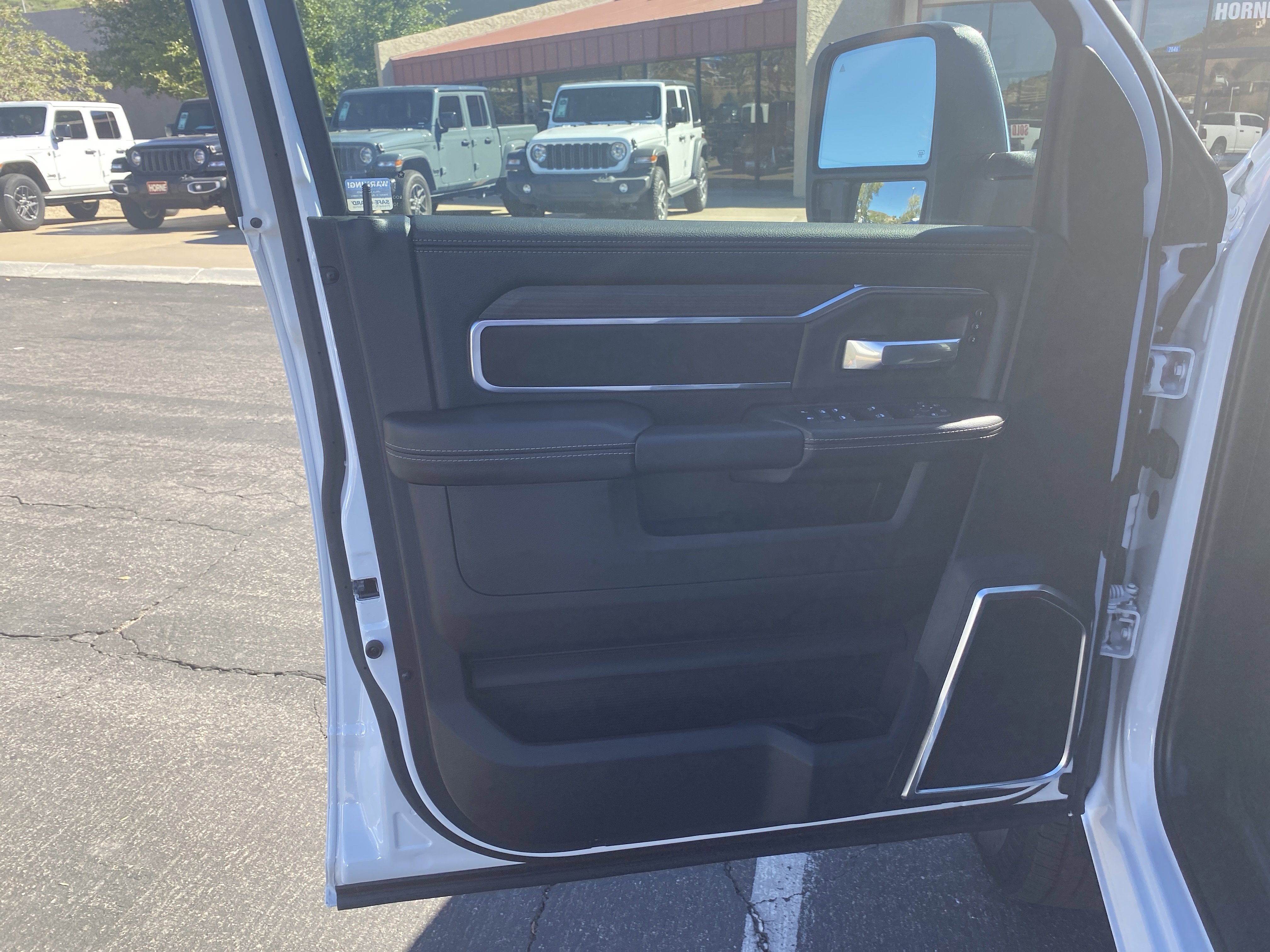 New 2026 RAM 3500 Laramie w/ Towing Technology Group image 7