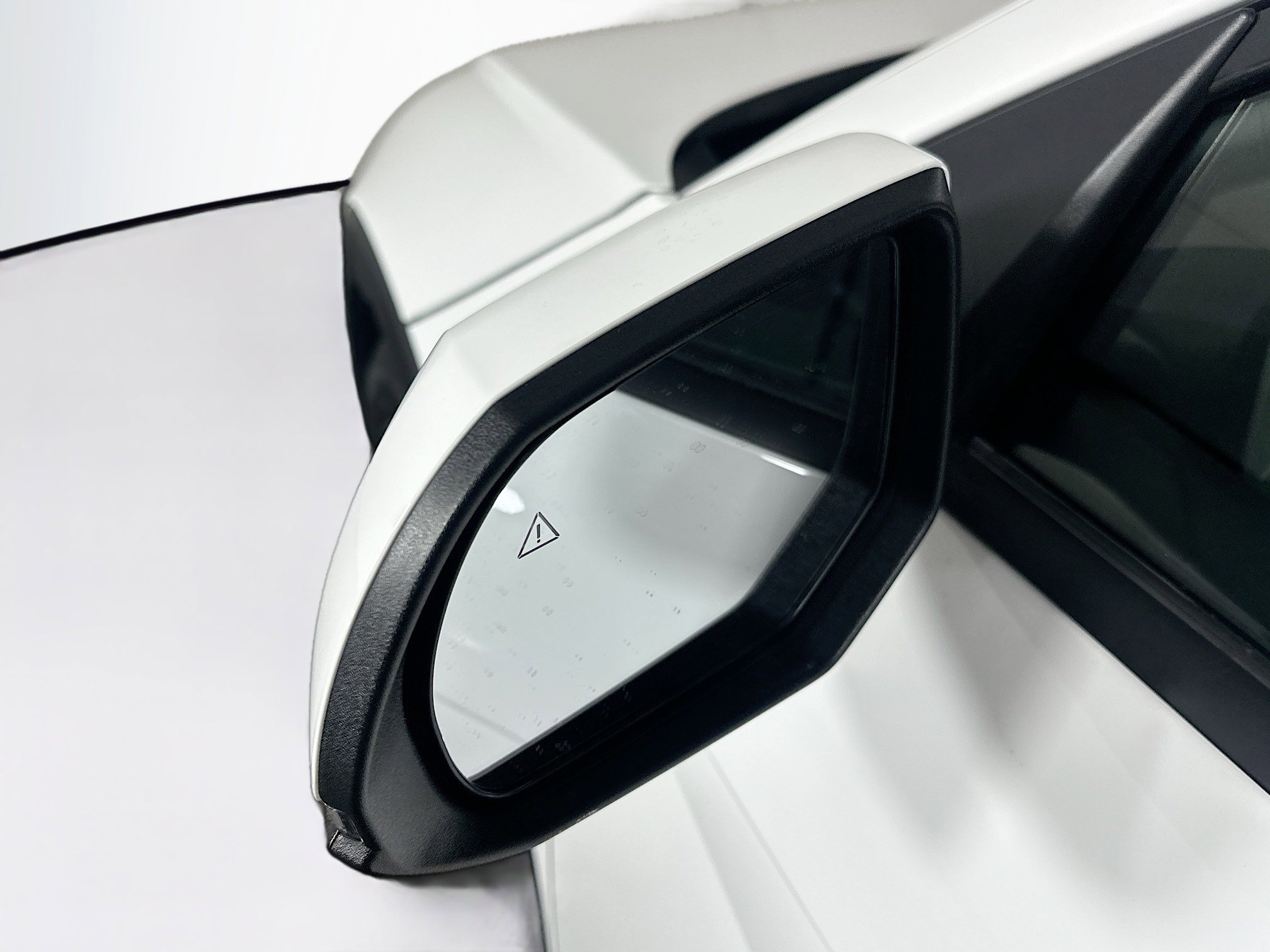 Used 2024 Hyundai Ioniq 5 SE image 16