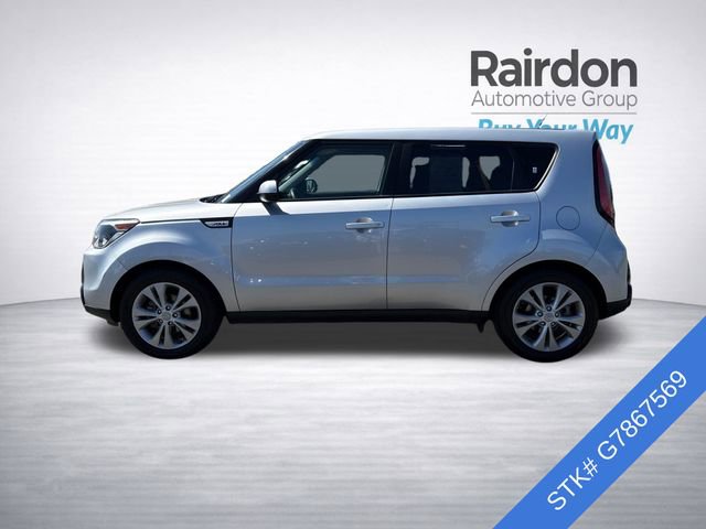 Used 2016 Kia Soul + FWD image 4