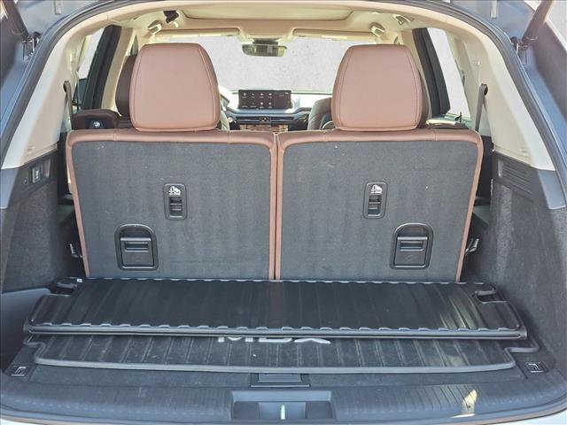 Used 2023 Acura MDX w/ Technology Package FWD image 6