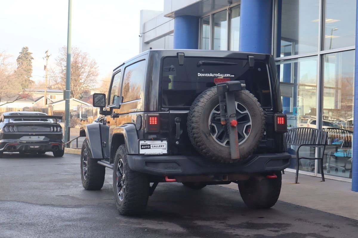Used 2015 Jeep Wrangler Rubicon AWD/4WD image 3