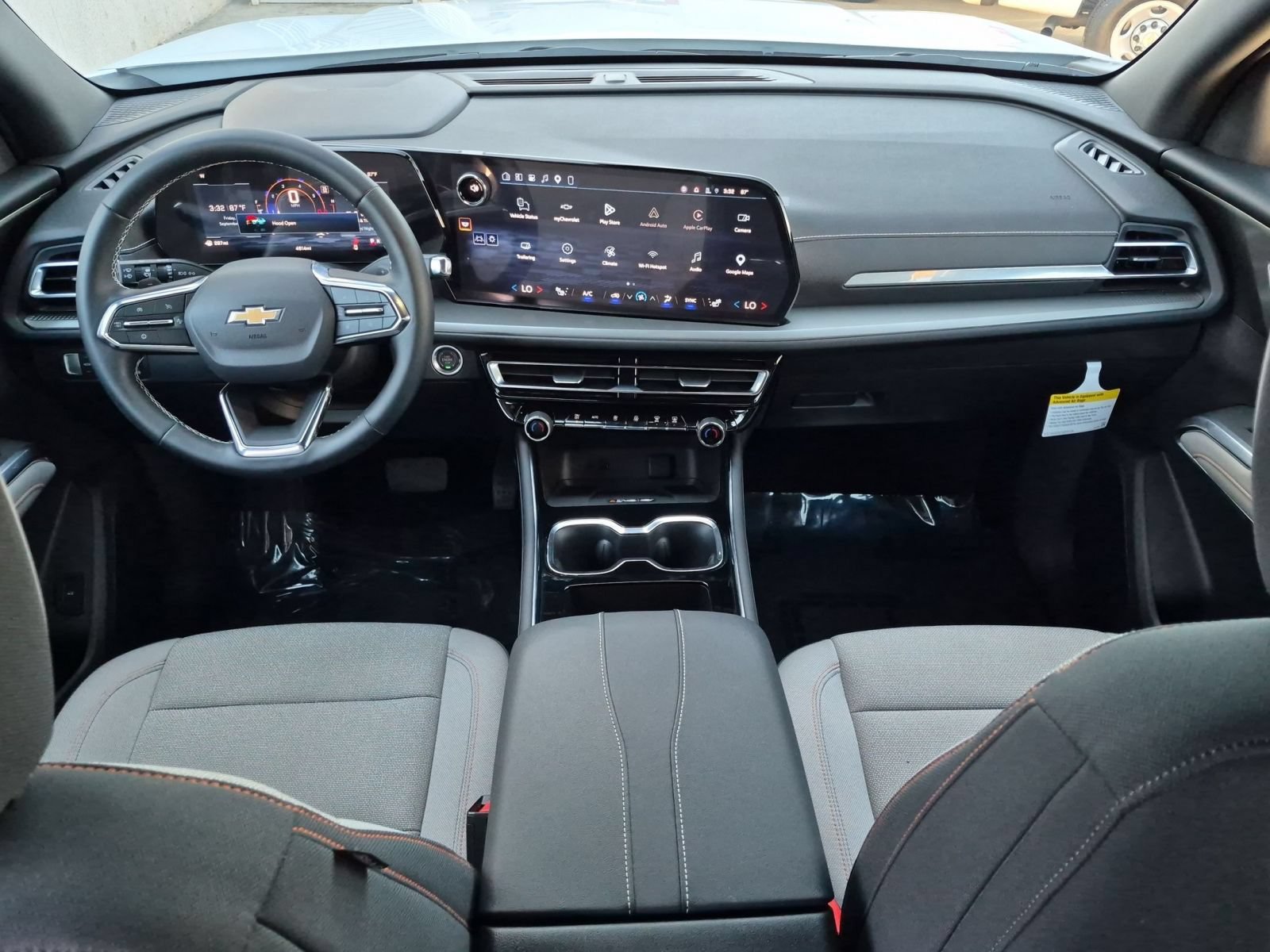 Used 2026 Chevrolet Traverse LT w/ Driver Confidence Package FWD image 23