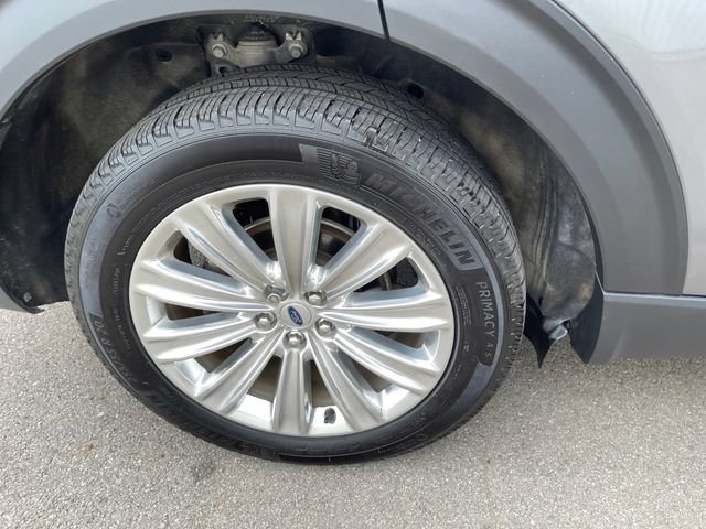 Used 2024 Ford Explorer Limited w/ Limited Technology Package AWD/4WD image 46