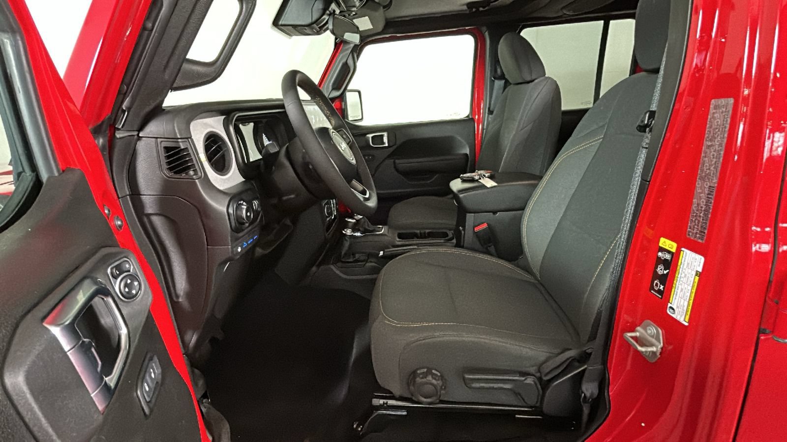 Used 2024 Jeep Wrangler Unlimited w/ Convenience Group AWD/4WD image 13
