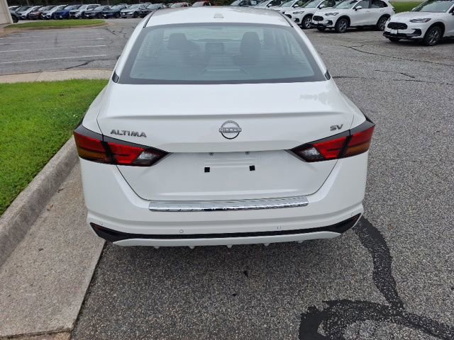Used 2023 Nissan Altima 2.5 SV image 7