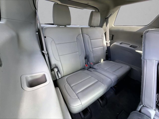 Used 2020 GMC Acadia SLT image 30