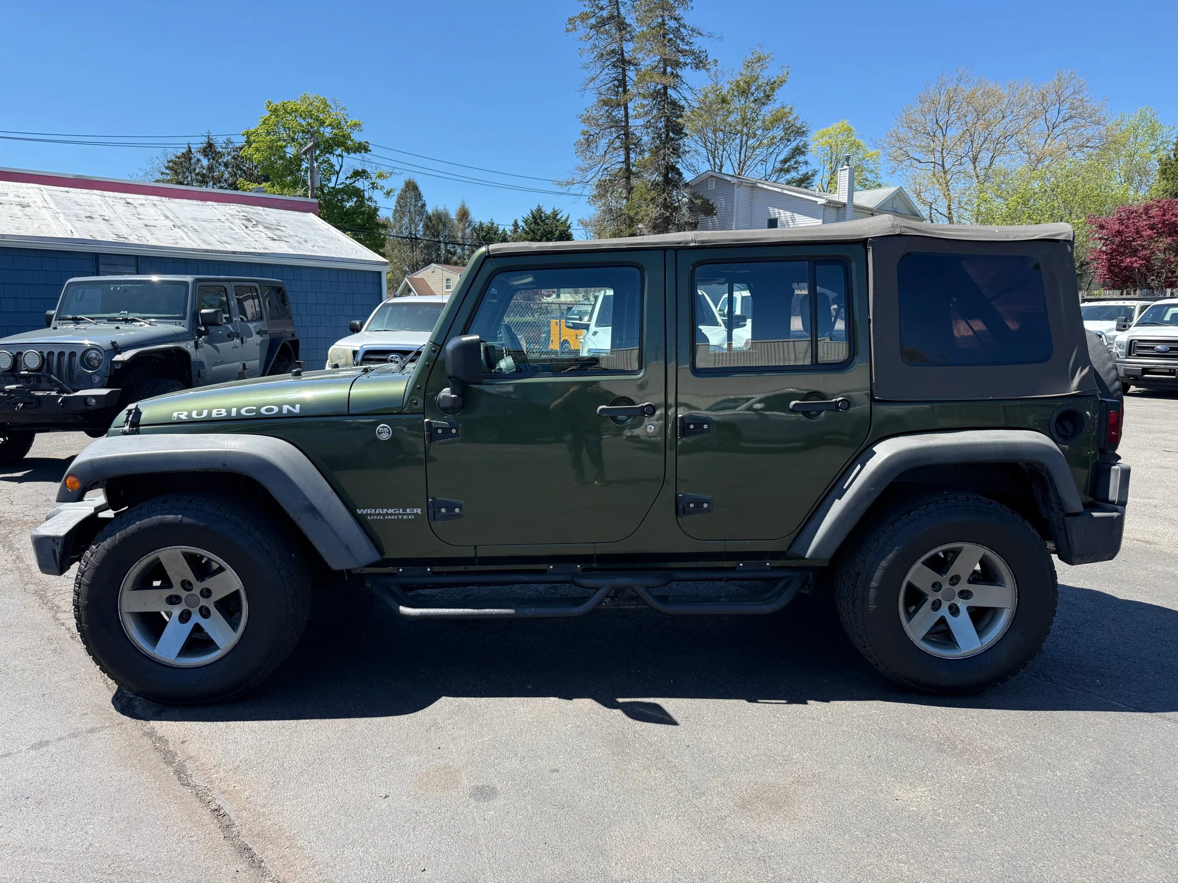 Used 2008 Jeep Wrangler Unlimited Rubicon w/ Trailer Tow Group AWD/4WD image 8