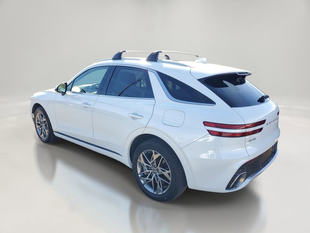 Used 2023 Genesis GV70 2.5T w/ Select Package image 4