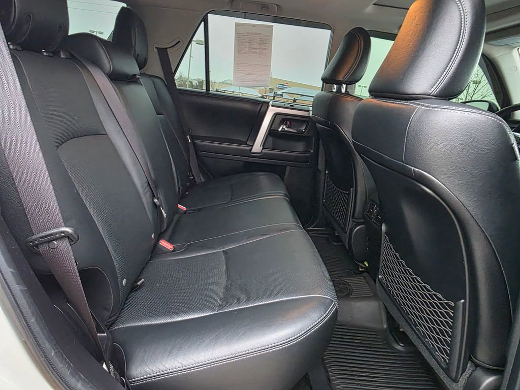 Used 2016 Toyota 4Runner 4WD image 29