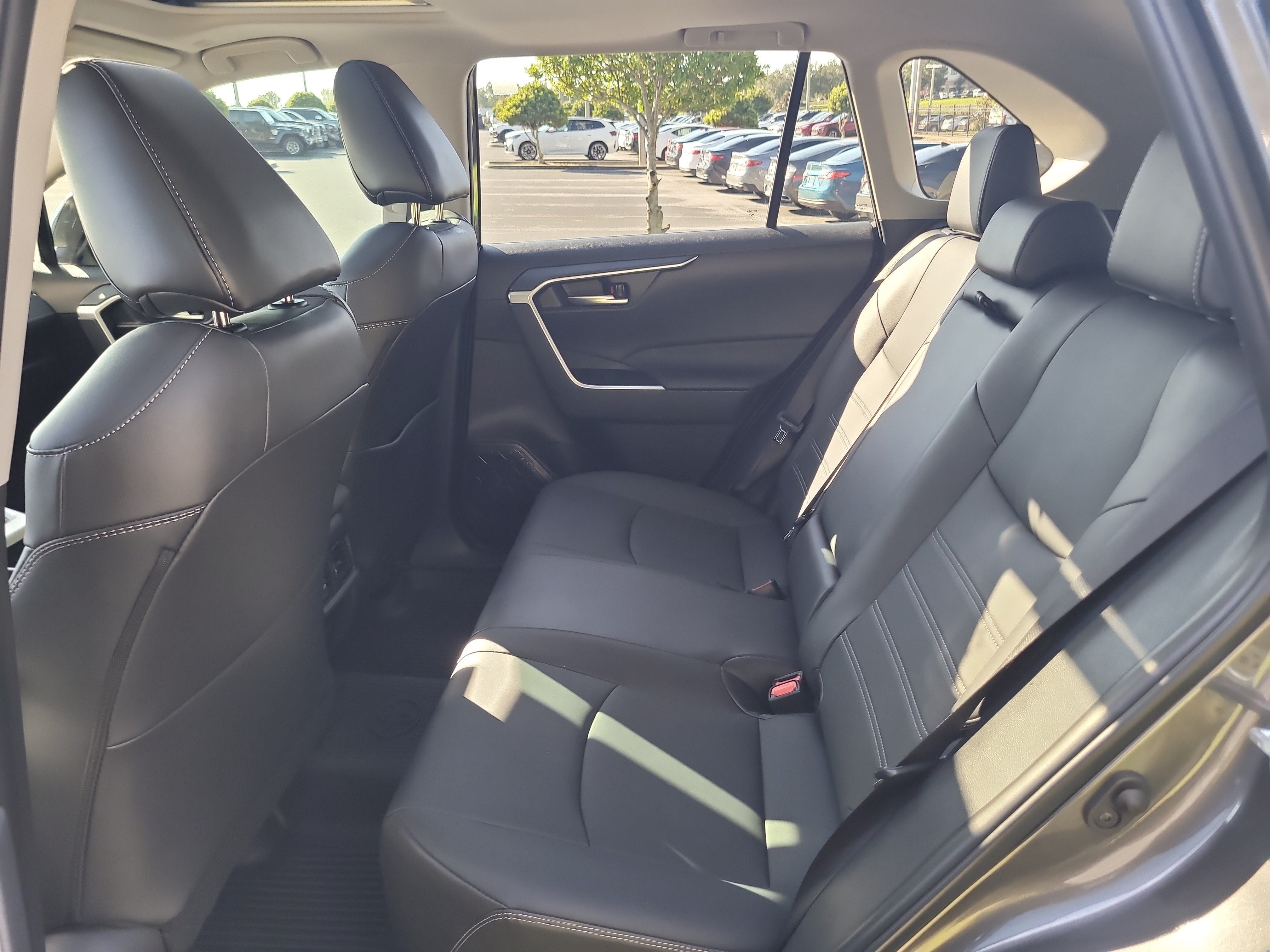 Certified 2025 Toyota RAV4 XLE Premium AWD/4WD image 15