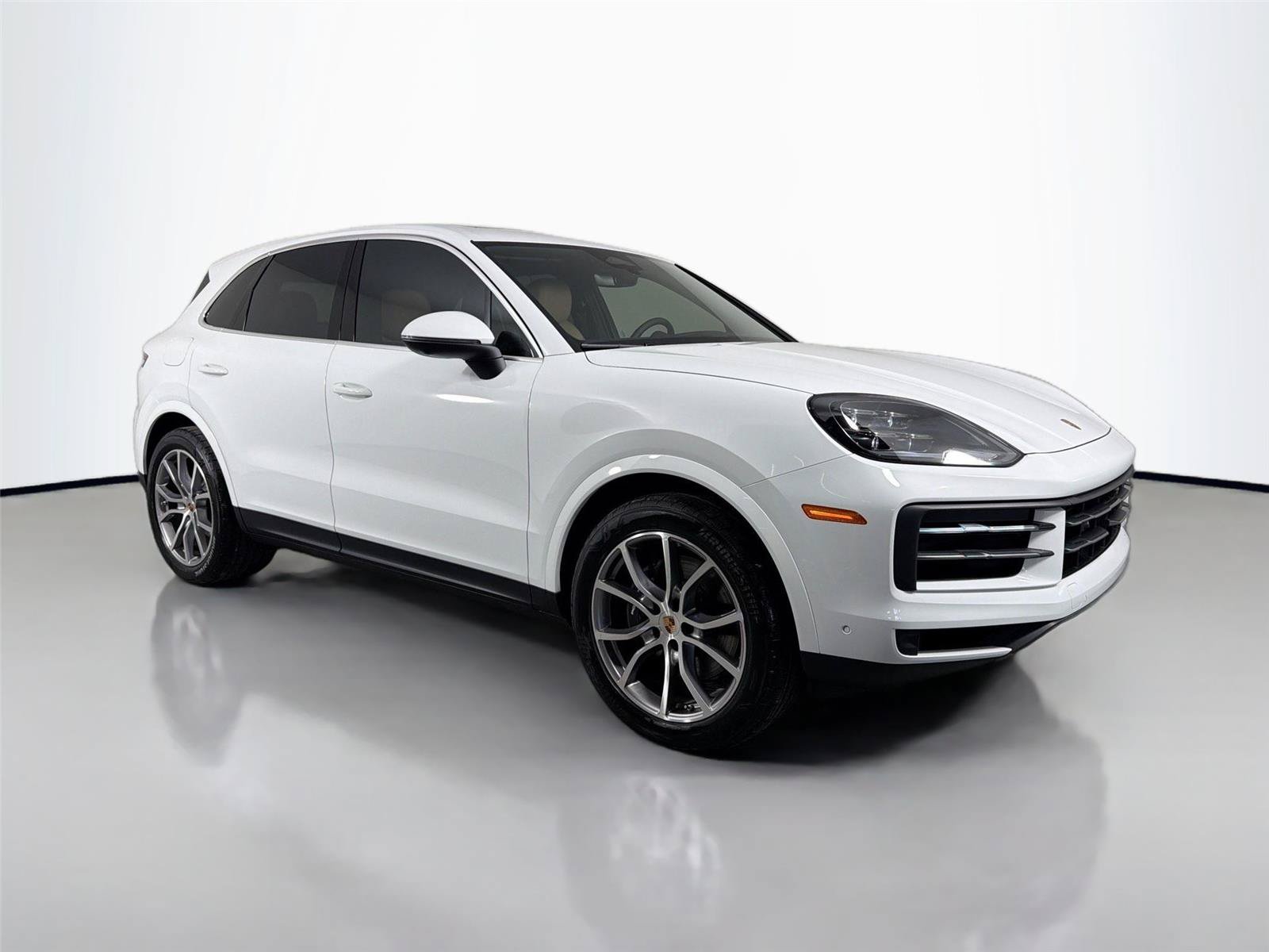 Certified 2026 Porsche Cayenne AWD/4WD image 9