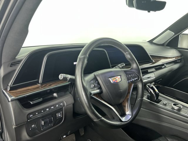 Certified 2021 Cadillac Escalade Premium Luxury Platinum AWD/4WD image 10