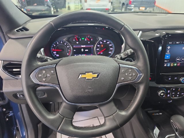 Used 2023 Chevrolet Traverse LT AWD/4WD image 19