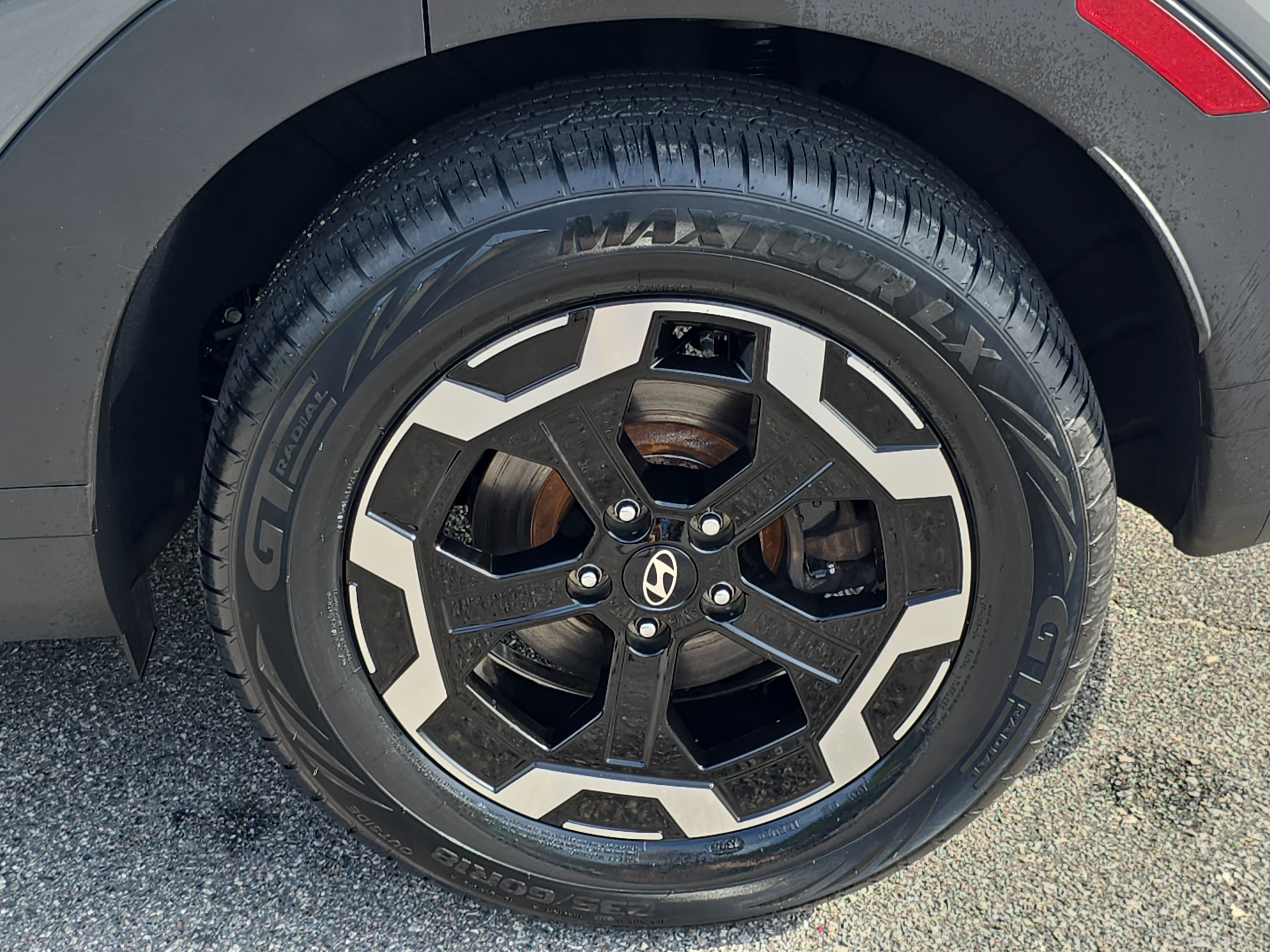 Used 2024 Hyundai Santa Fe SE FWD image 35