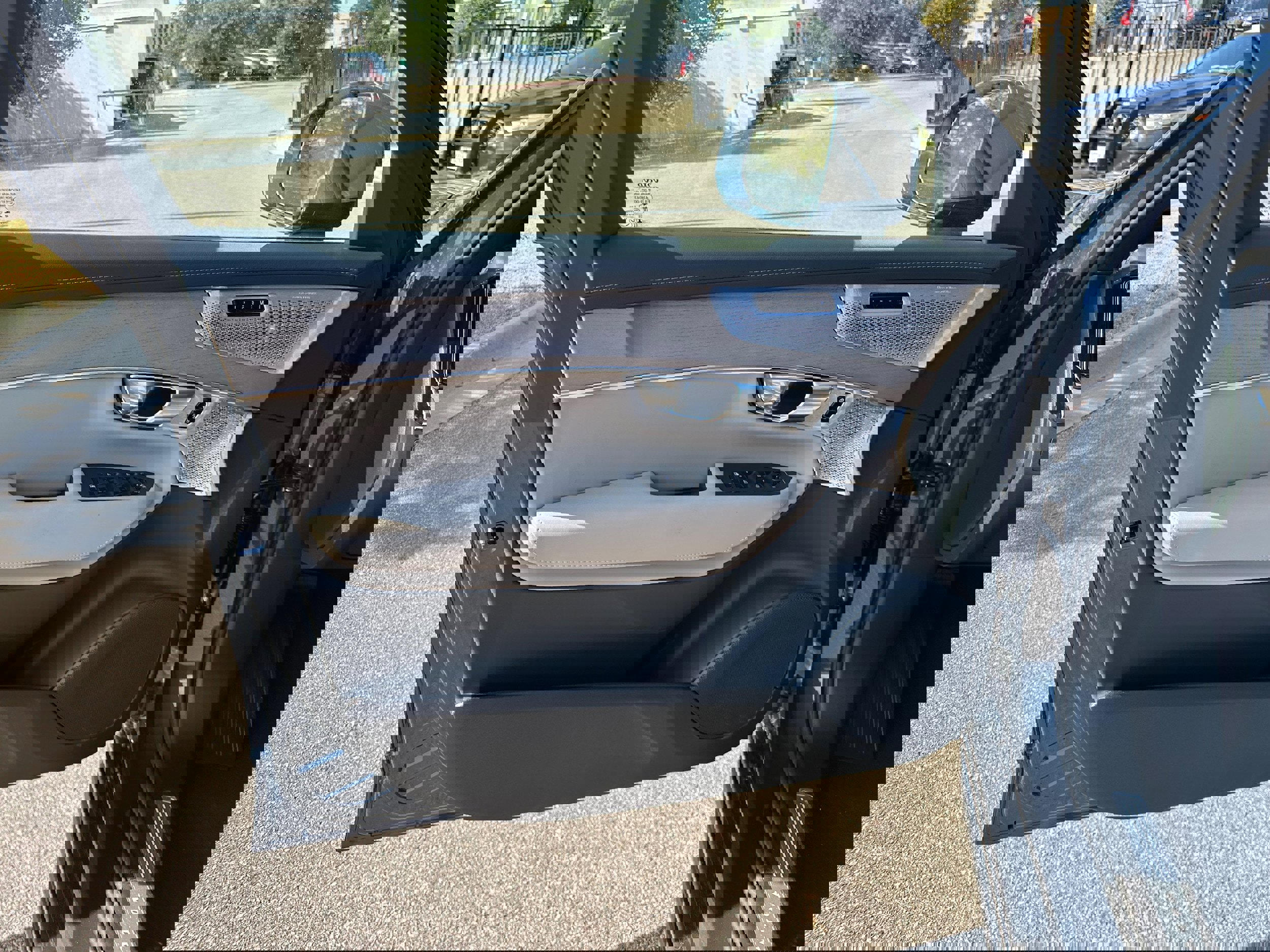 New 2026 Volvo XC90 B5 Ultra image 19