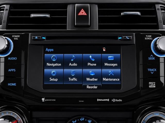 Used 2018 Toyota 4Runner TRD Off-Road Premium AWD/4WD image 26