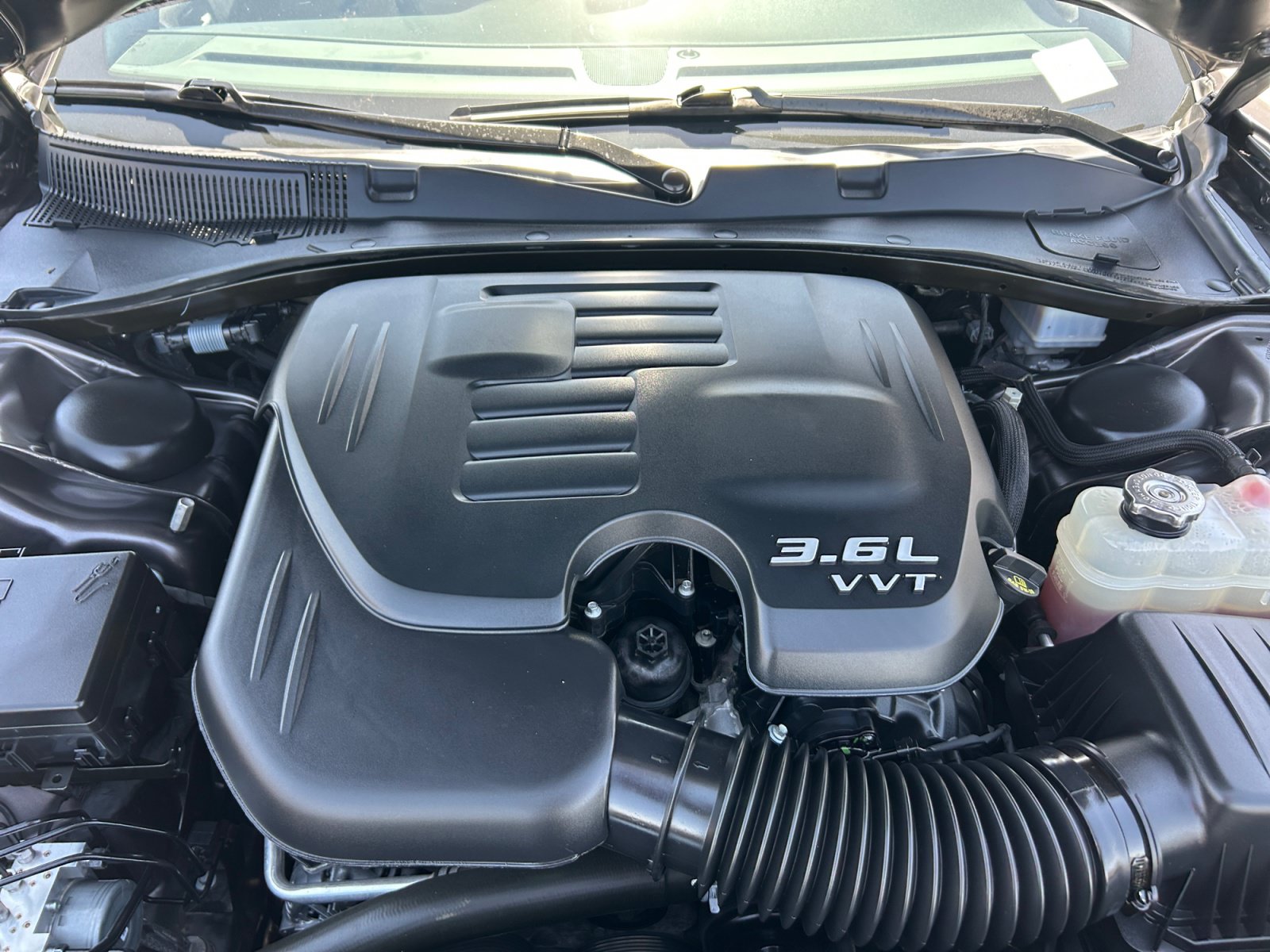 Used 2023 Dodge Charger SXT w/ Blacktop Package AWD/4WD image 20
