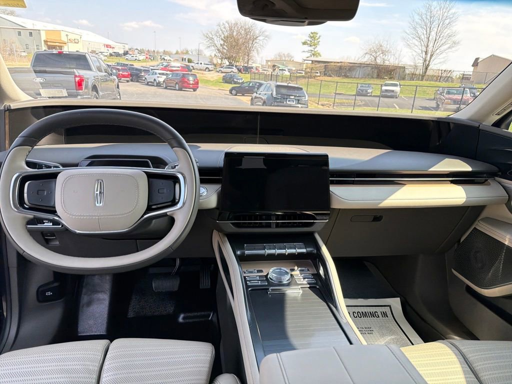 Used 2024 Lincoln Nautilus Reserve w/ Equipment Group 203A image 14