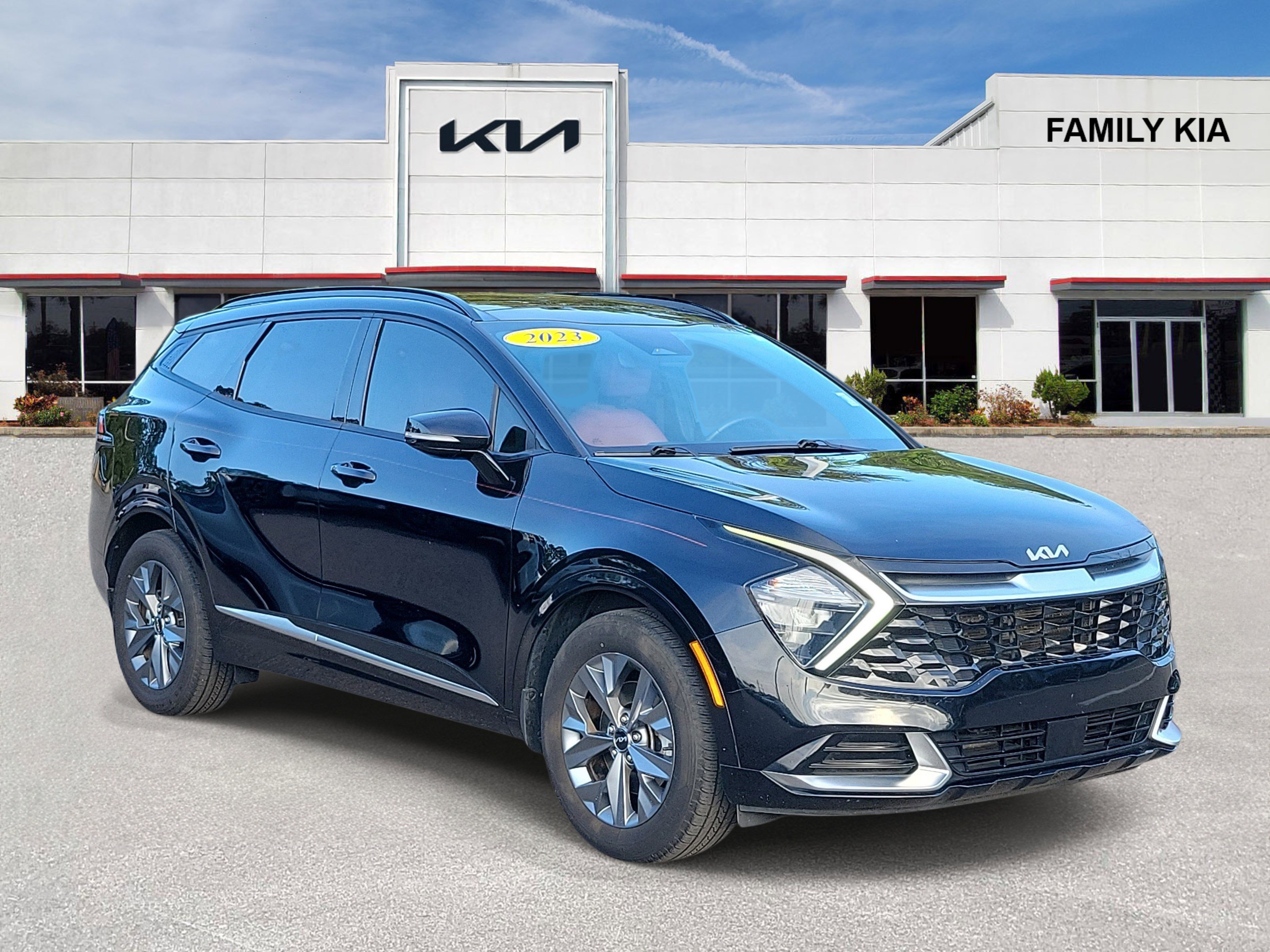 Used 2023 Kia Sportage SX image 1