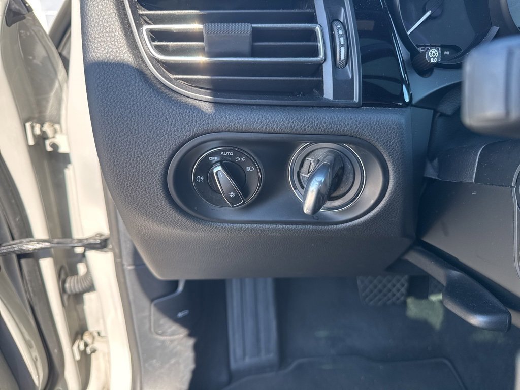 Used 2022 Porsche Macan S image 26