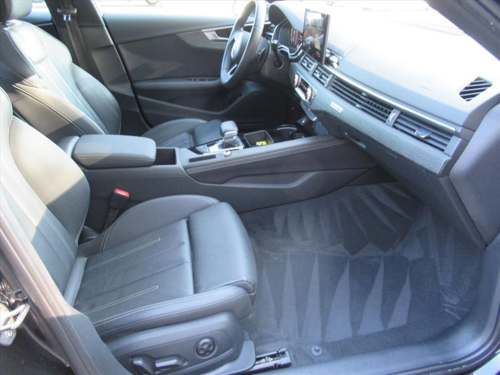 Used 2022 Audi A4 2.0T Premium Plus image 10