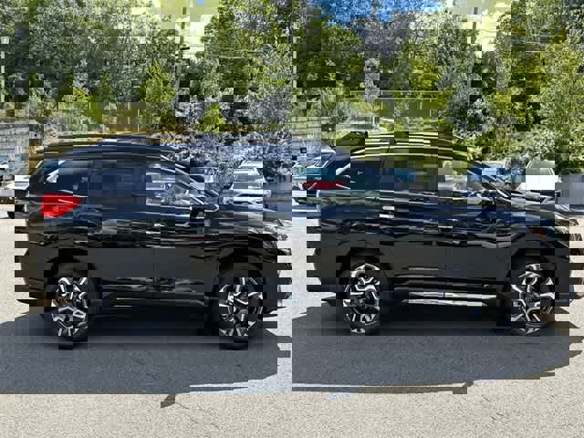 New 2025 Subaru Ascent Touring image 3