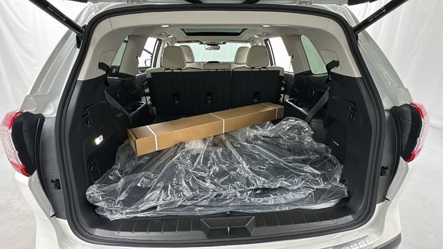 New 2026 Subaru Ascent Limited image 15