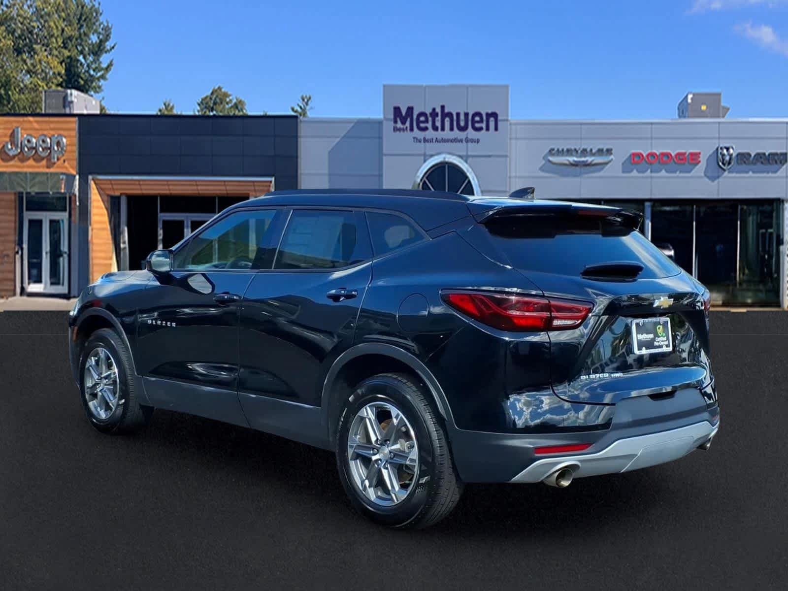 Used 2023 Chevrolet Blazer LT w/ Convenience Package AWD/4WD image 7