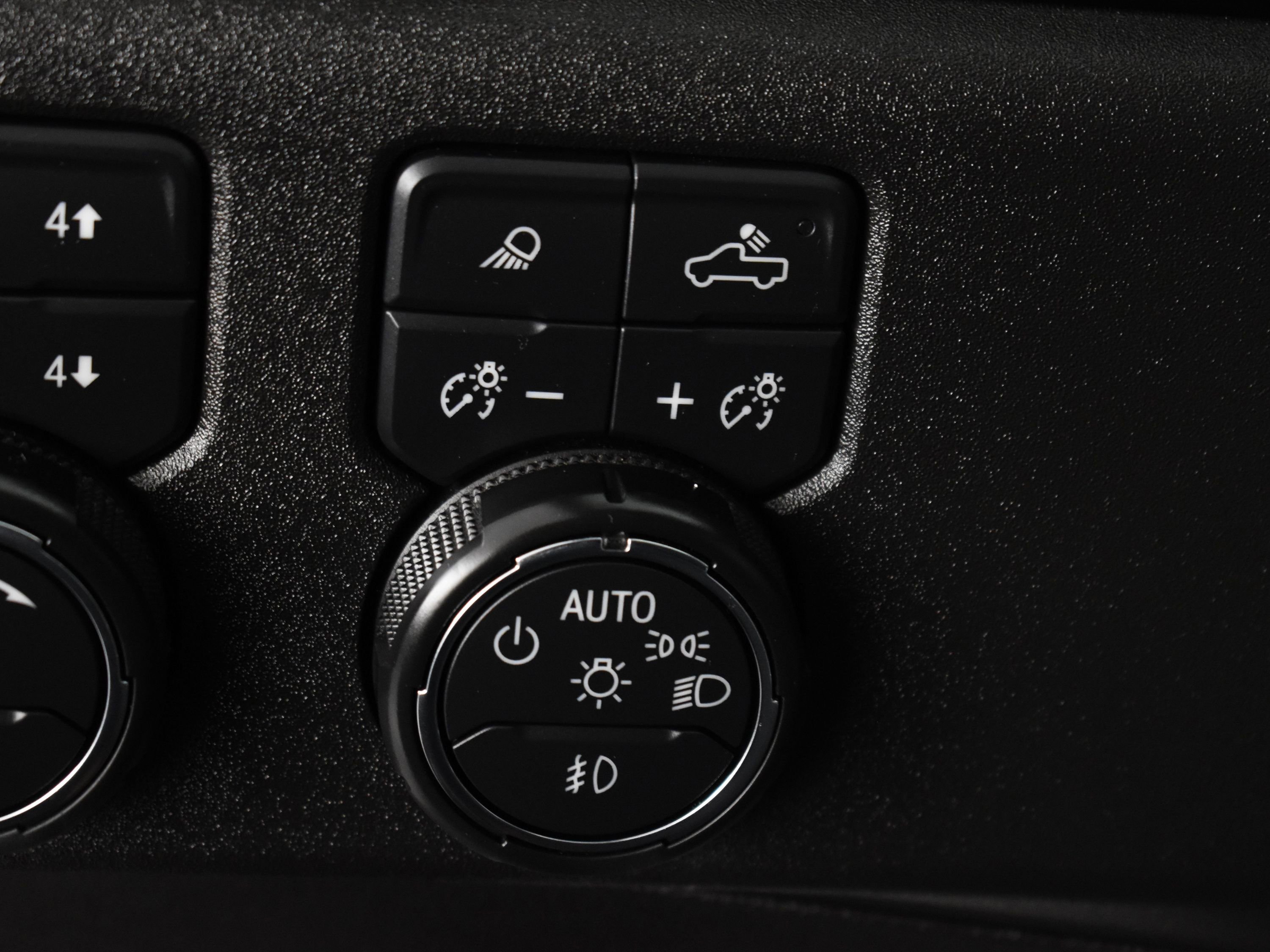 Used 2025 Chevrolet Silverado 2500 High Country w/ High Country Premium Package image 32