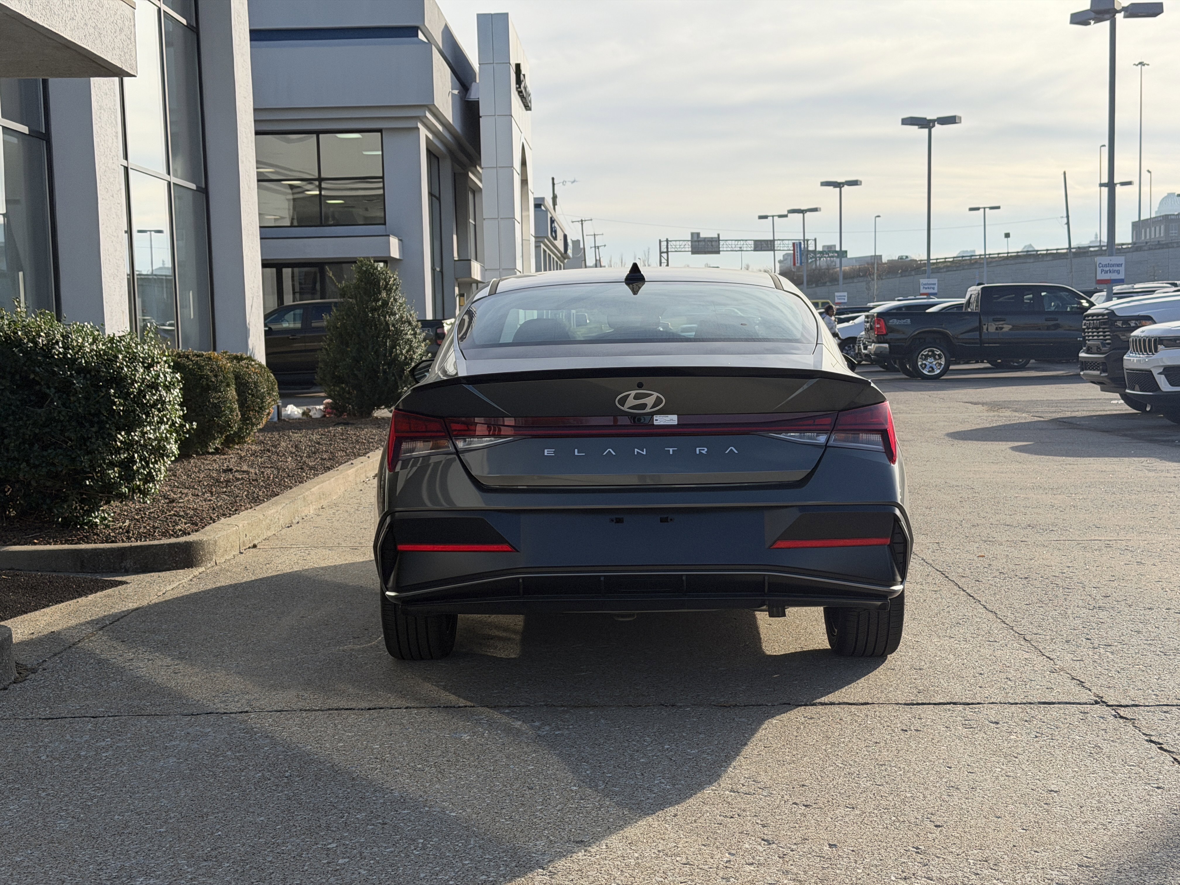 New 2026 Hyundai Elantra SEL Sport FWD image 6