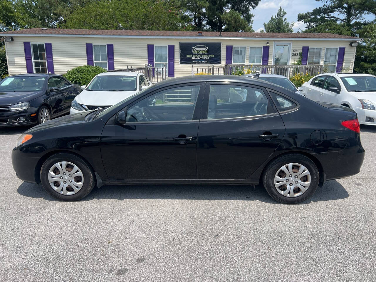 Used 2010 Hyundai Elantra GLS FWD image 9