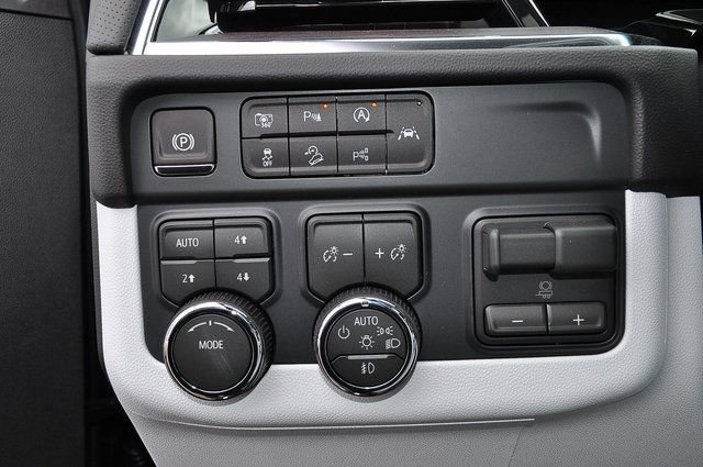 New 2026 Chevrolet Tahoe Premier w/ Sun And Tow Package image 7