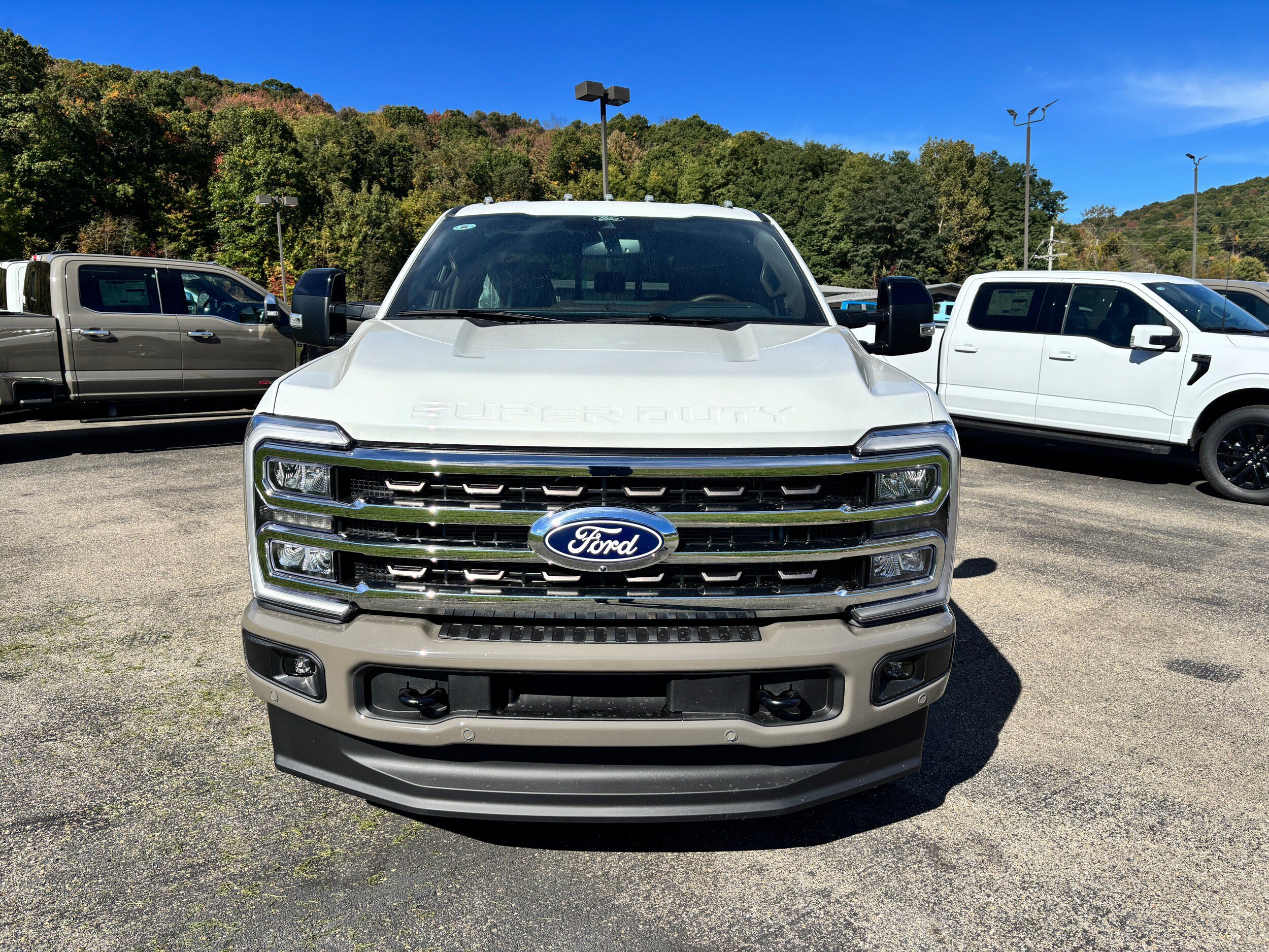 New 2027 Ford F250 King Ranch AWD/4WD image 3