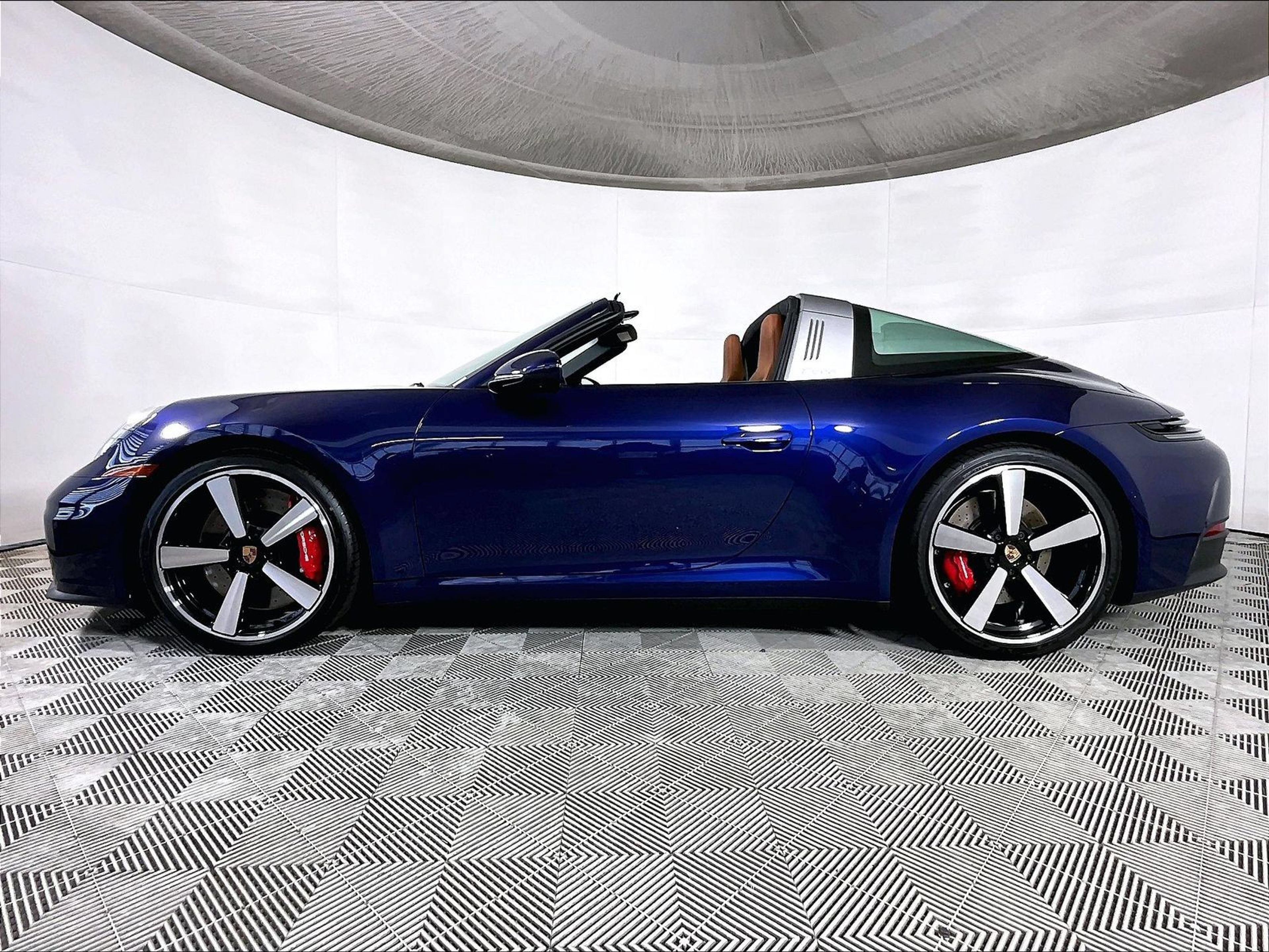 New 2026 Porsche 911 Targa 4S AWD/4WD image 2