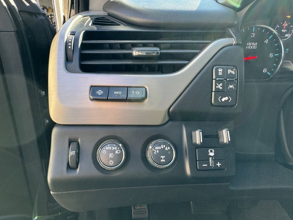 Used 2019 GMC Yukon Denali image 15